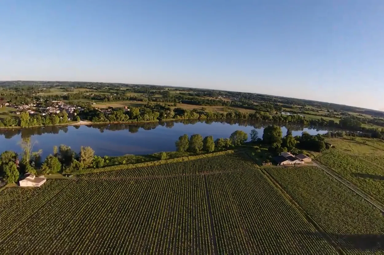 Balade aérienne Cahors, Balade aérienne Libourne, Vignerons Cahors, Vignerons Libourne, Vignoble Cahors, Vignoble Libourne, Vins Cahors, Vins de bordeaux, Vins de Saint-Émilion, Vins Libourne